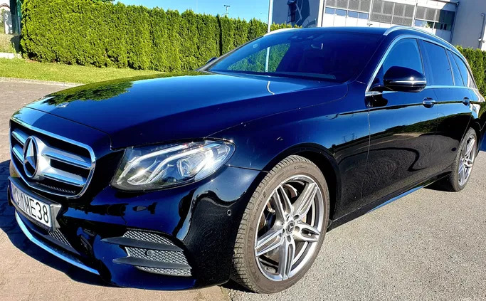kraków Mercedes-Benz Klasa E cena 98000 przebieg: 195500, rok produkcji 2017 z Kraków